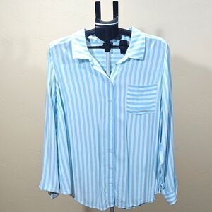 Torrid Button up shirt.